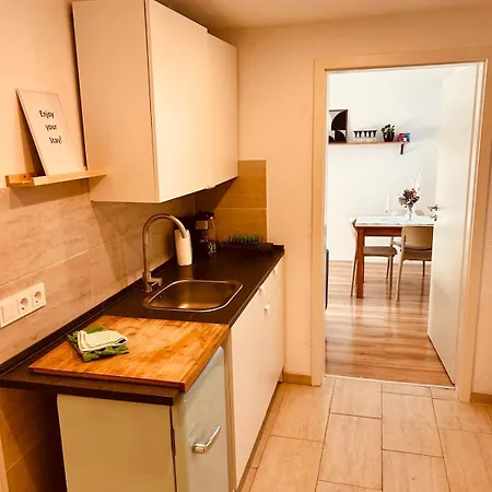 Odw Homes - Small Cozy Old Town Apartman Weinheim